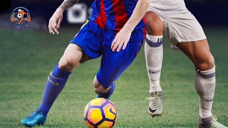 Kỹ thuật Elastico thường được sử dụng bởi các cầu thủ có kỹ thuật cá nhân tốt