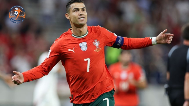 Những pha kiến tạo của Ronaldo cực nhanh và chính xác